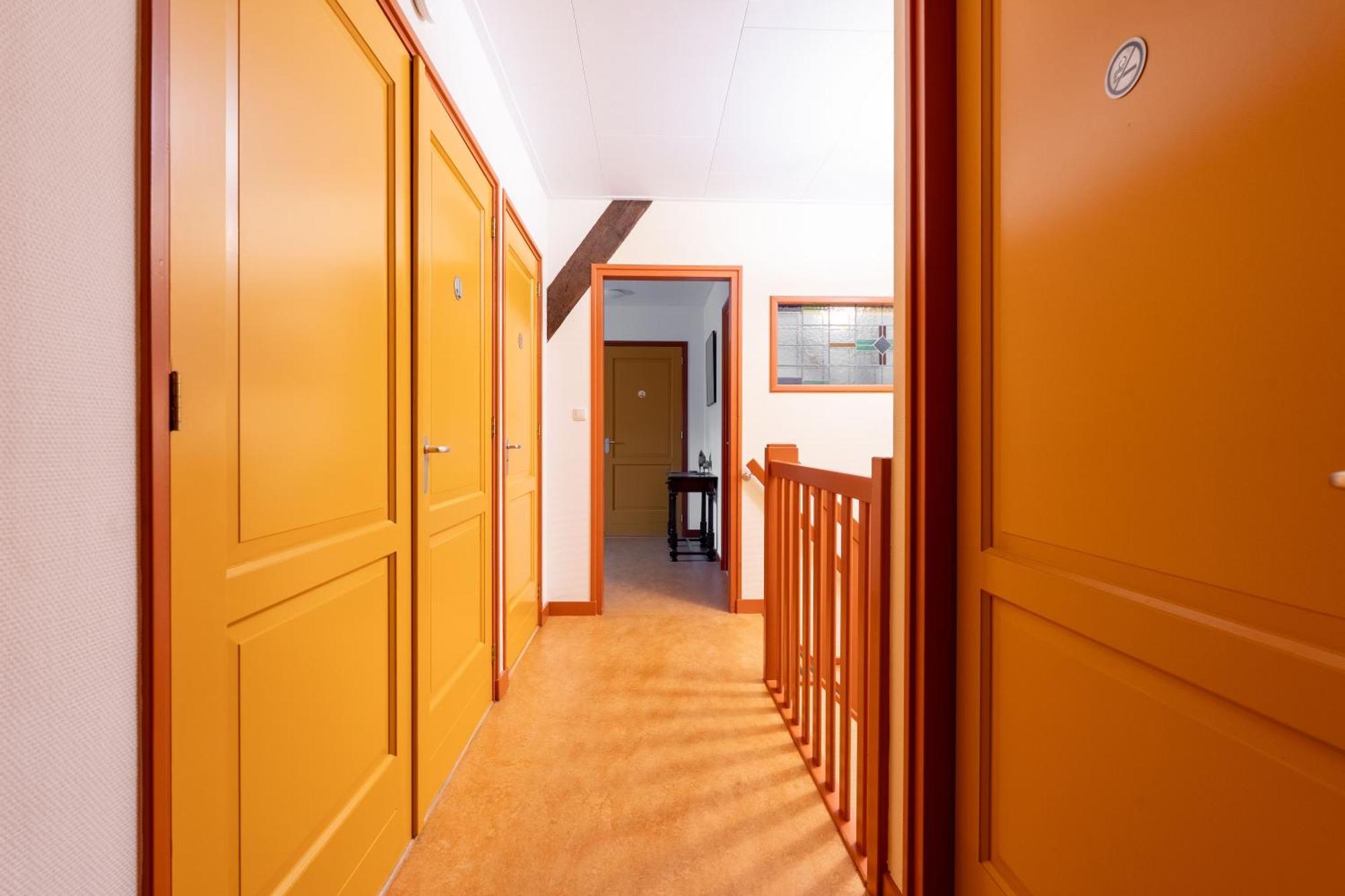 Bed and breakfast Logeren Bij De Ruimte *