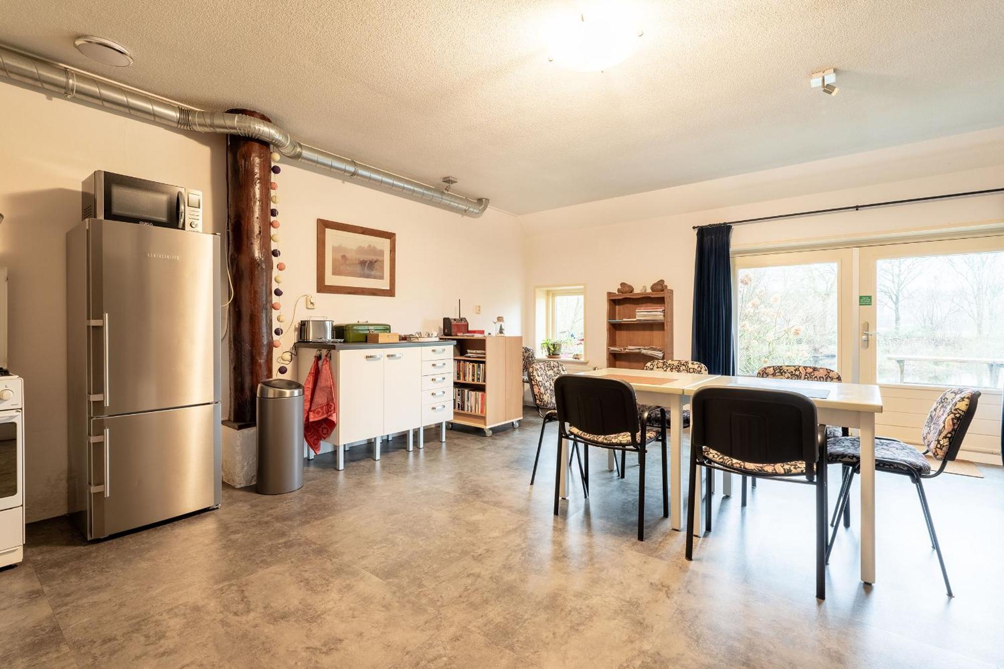 Logeren Bij De Ruimte Bed and breakfast Nijeholtpade